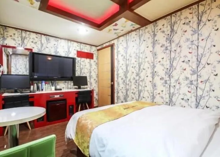 Couple Motel 2*